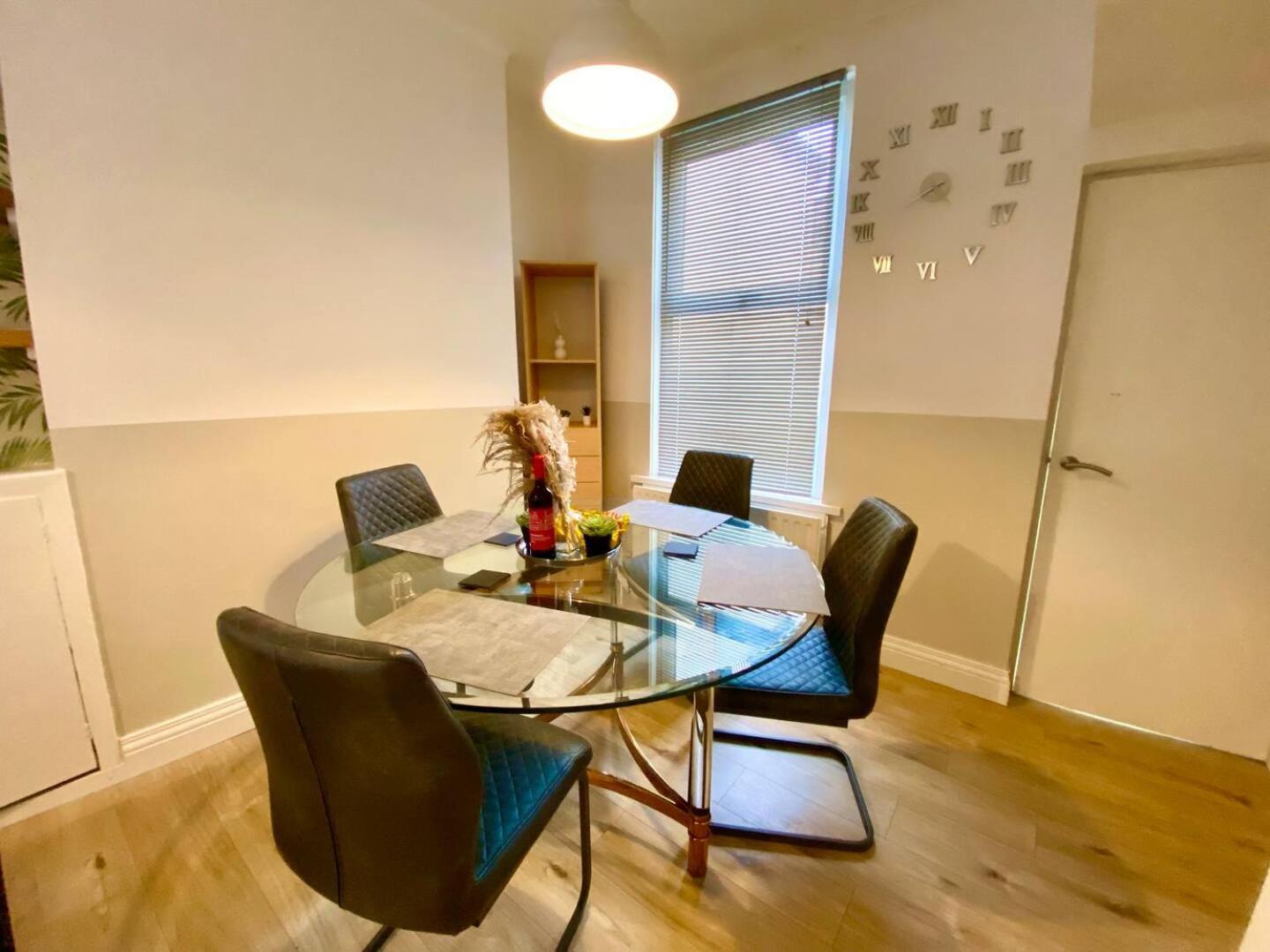2Br City Side House Белфаст Екстер'єр фото