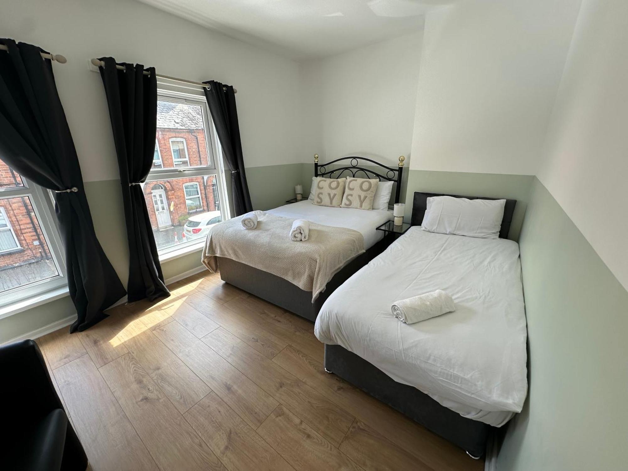 2Br City Side House Белфаст Екстер'єр фото
