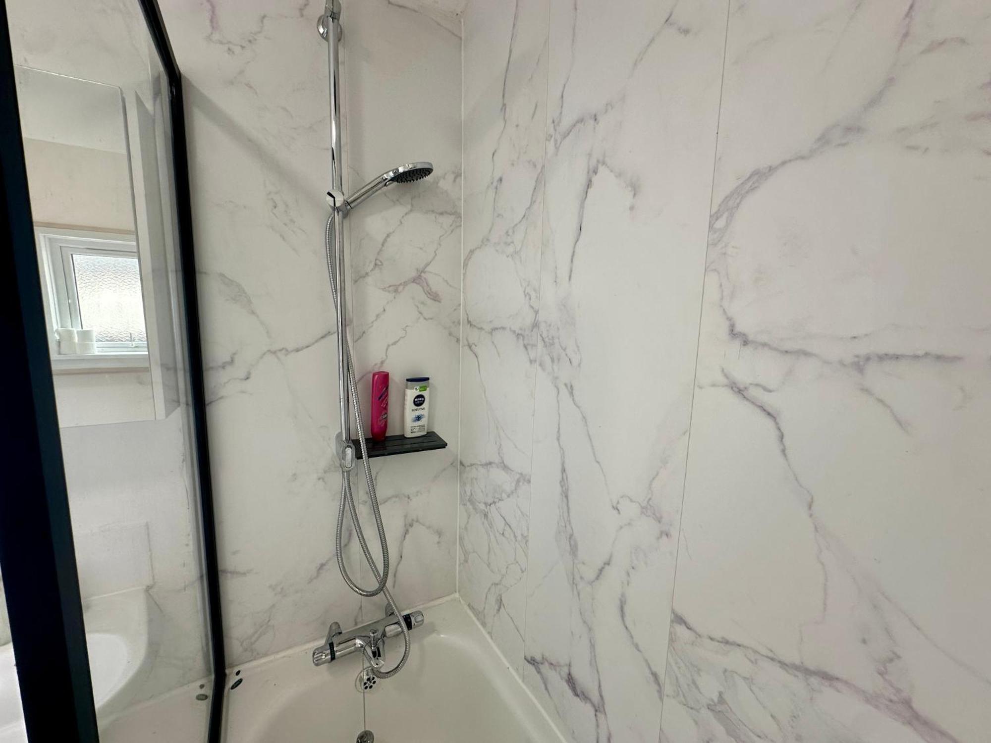 2Br City Side House Белфаст Екстер'єр фото